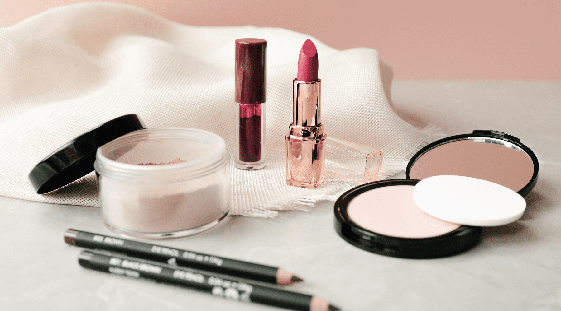 https://www.harleenmakeup.com/